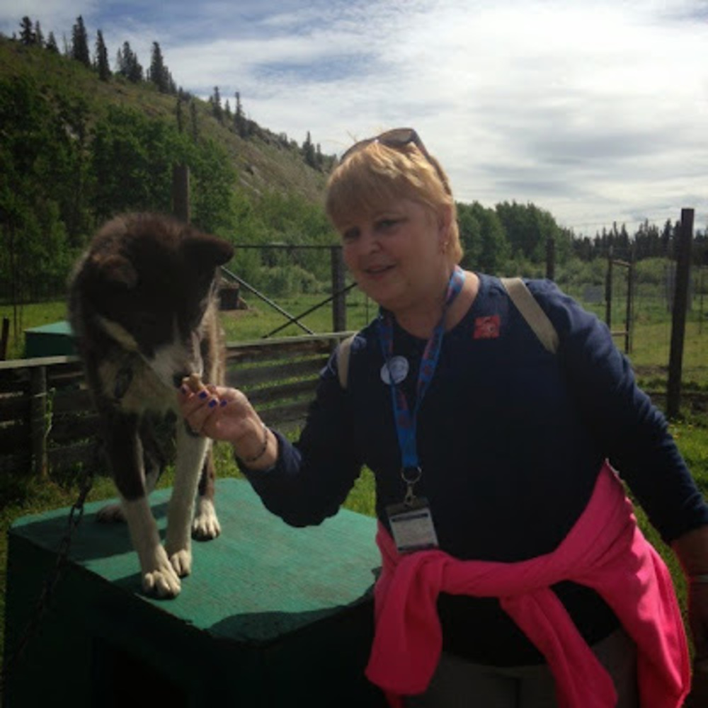 Meet your Posher, Clara